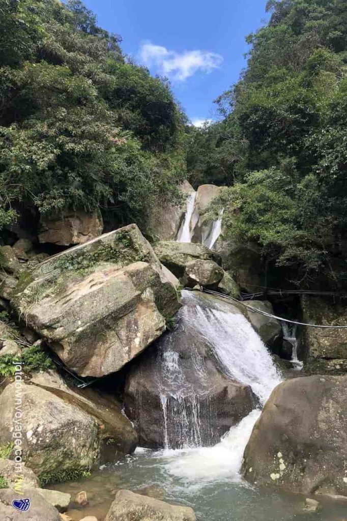 台北市內湖登山步道：圓覺瀑布 Hiking in Taipei