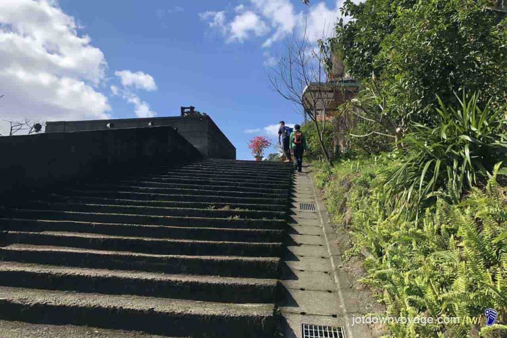 台北市內湖登山步道：圓覺寺 Hiking in Taipei