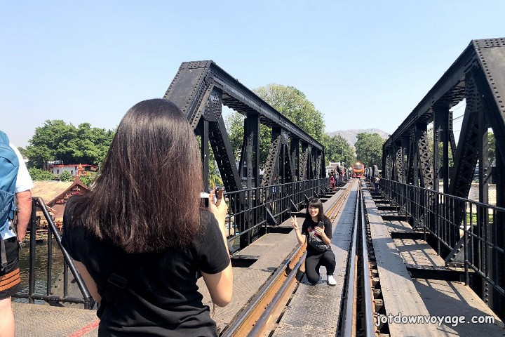 2019 泰國遊記：Kanchanaburi 北碧府淘泰朗包車一日遊、桂河大橋