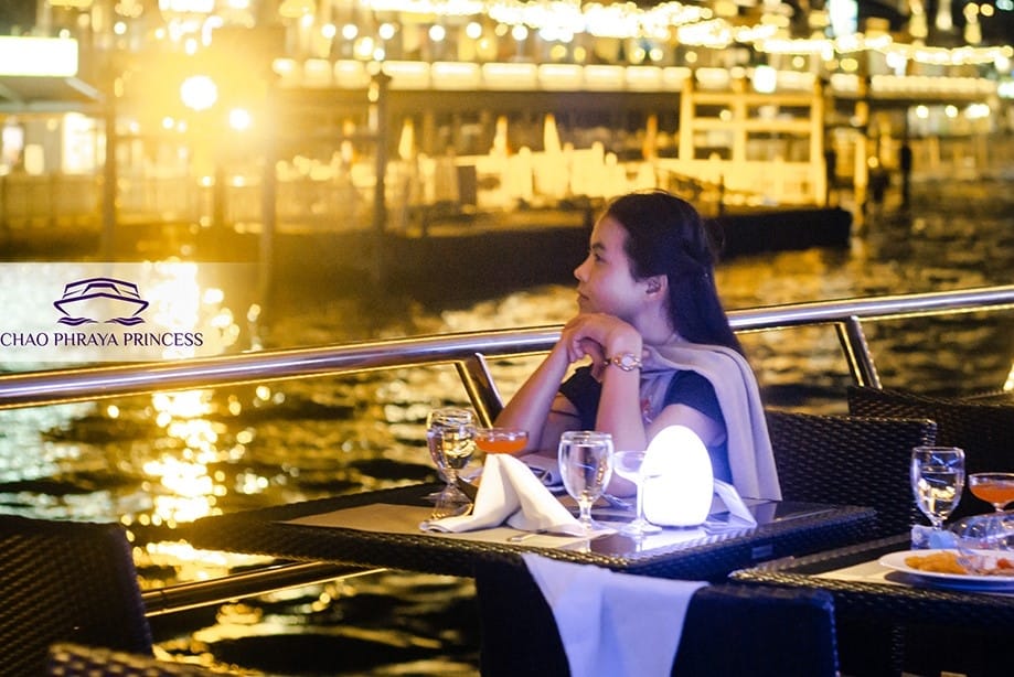 曼谷自由行－昭披耶河遊船自助晚餐推薦：昭披耶河公主號 Chao Phraya Princess Cruise Dinner Buffet  Guide